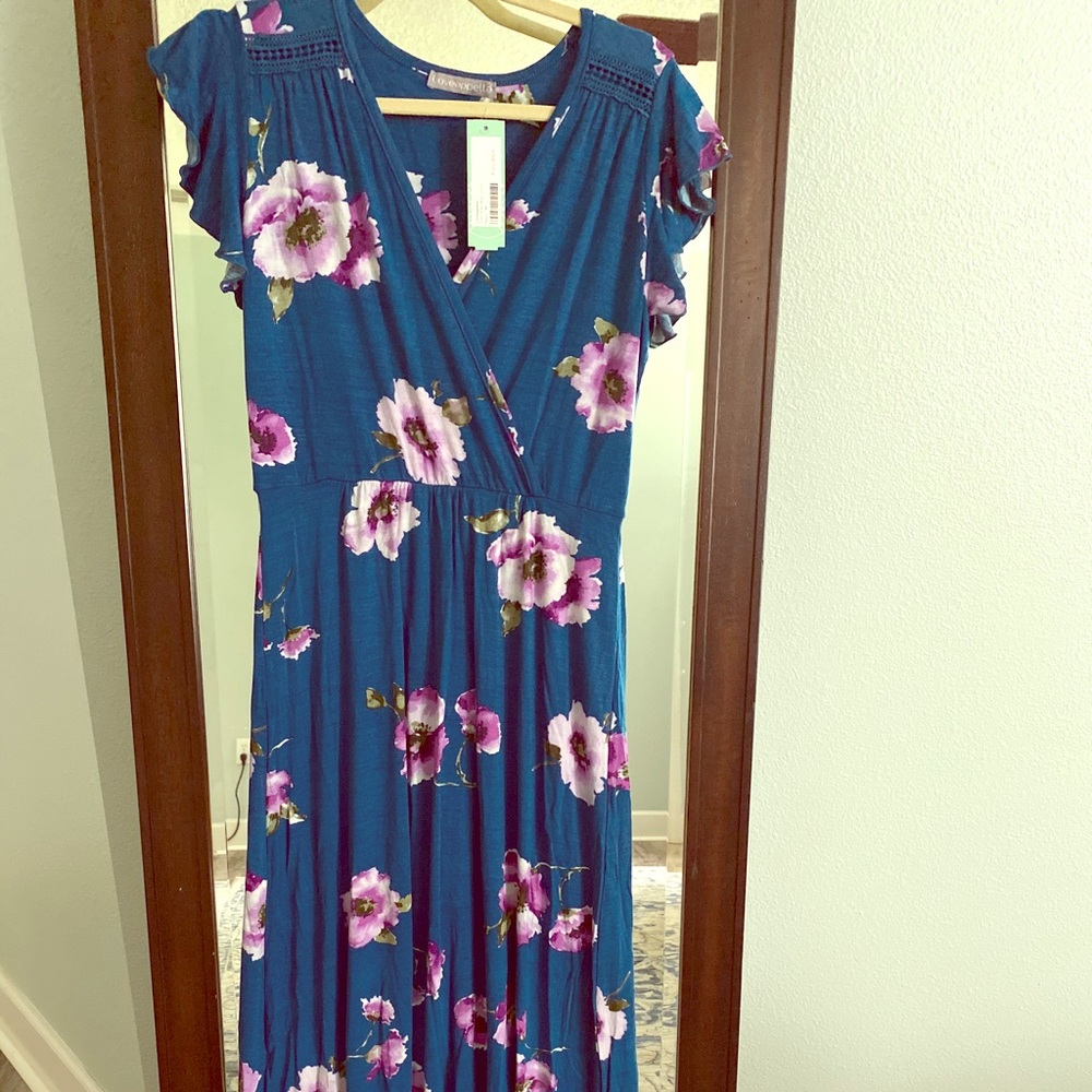 Loveappella maxi dress